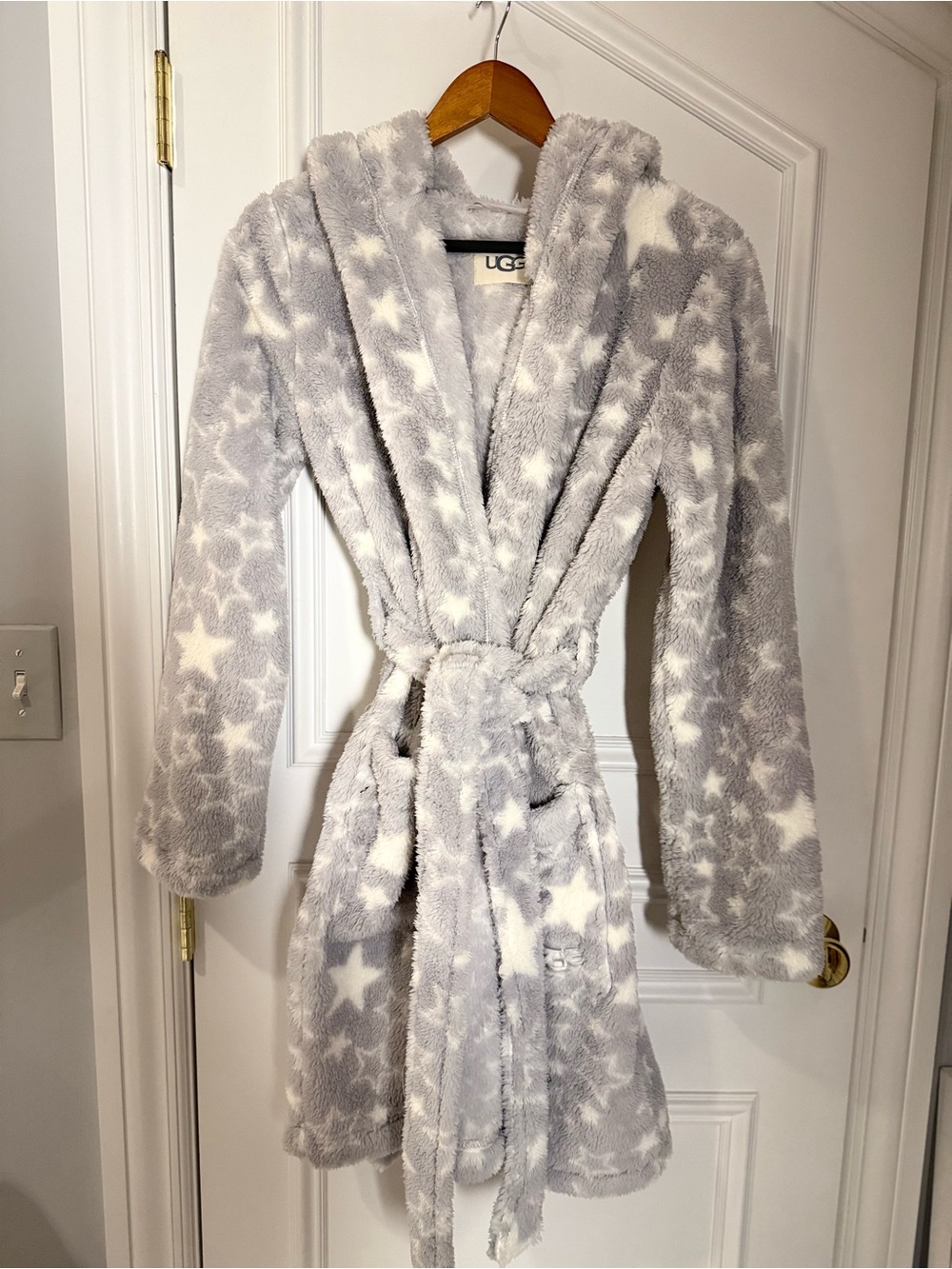 UGG Gray White Star Plush Fleece Hooded Robe XS Belted